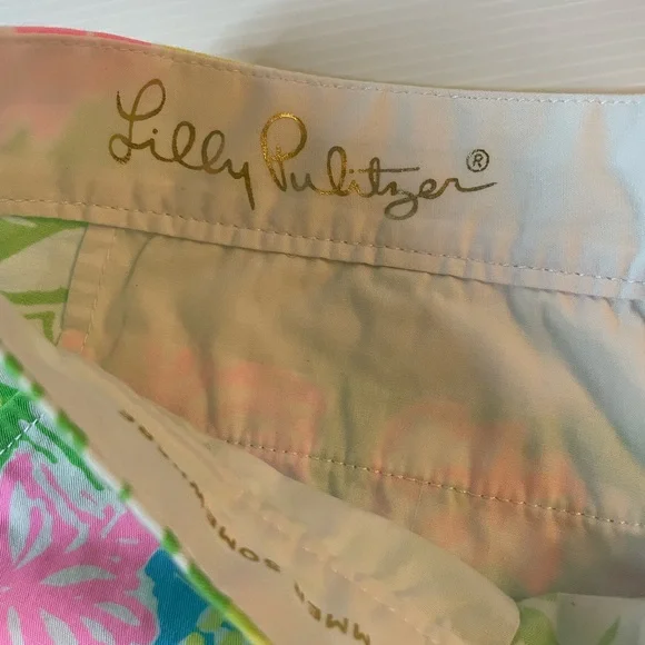 Lilly Pulitzer Women’s Hibiscus Stroll The Buttercup Shorts Scalloped Size 2 - Picture 4 of 9